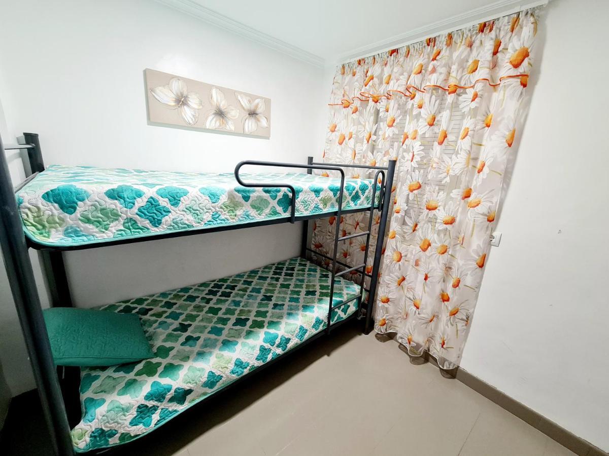 Comodo Apartamento Cerca Del Mar Санта Пола Екстериор снимка